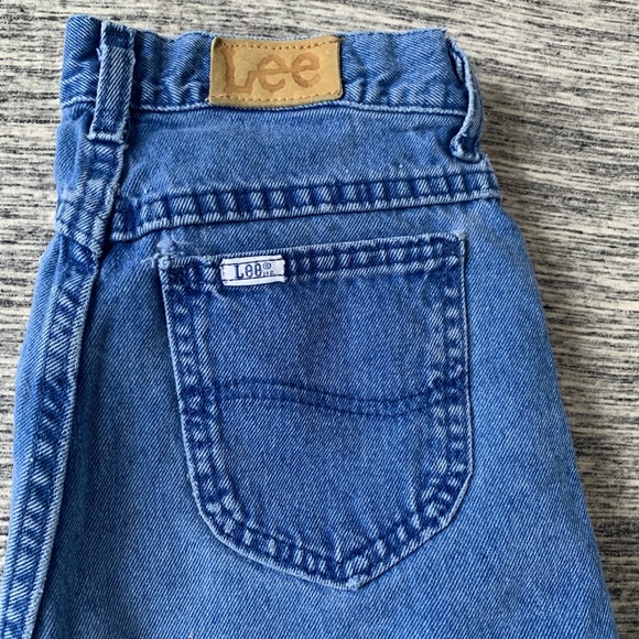 Vintage 90s Lee High-Rise Slim mom jeans - Picture 3 of 6